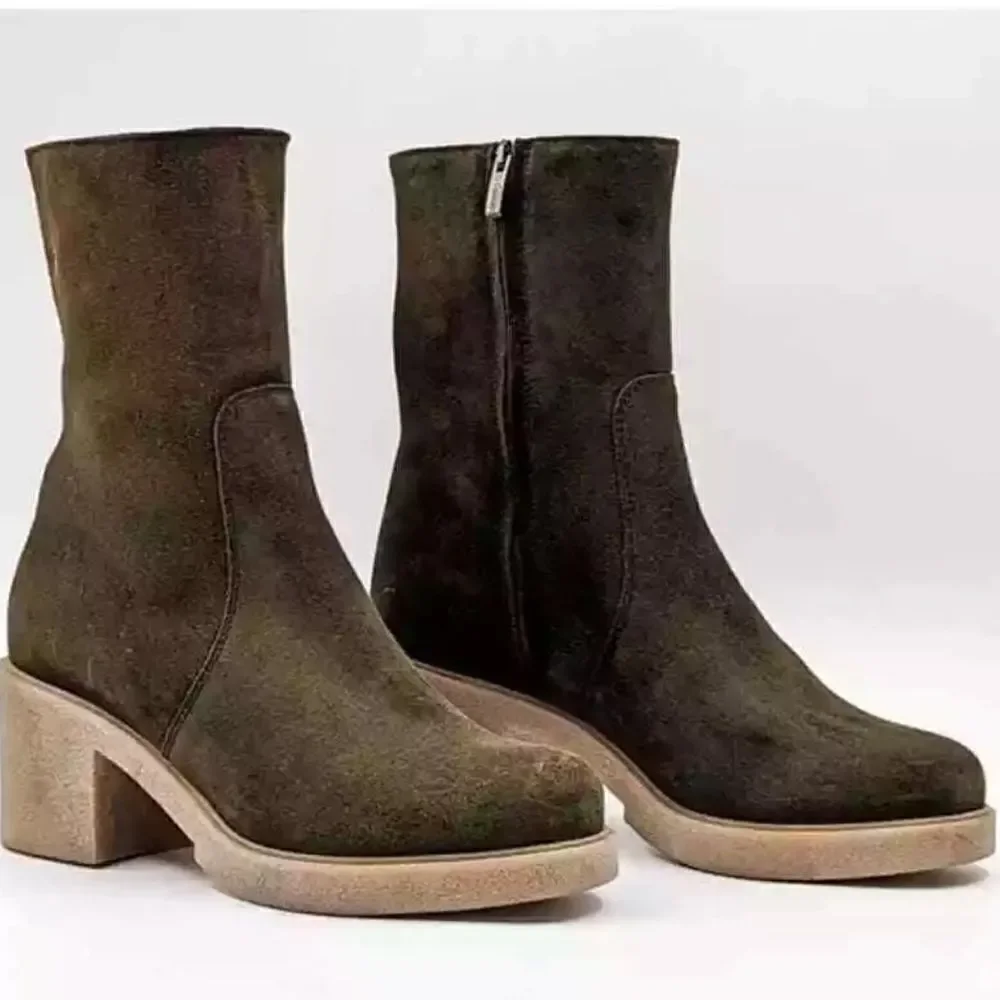 La Canadienne Zeb‎ Suede Bootie in Dark Green Size 10 NWOB
